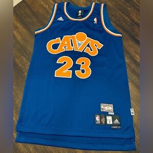 Adidas NBA HWC Lebron James Cleveland Cavaliers Swingman Jersey Mens Small